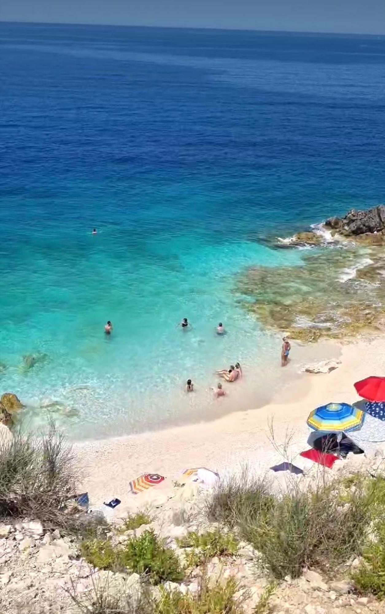 Jardin Miraculeux Hotel Himare Luaran gambar