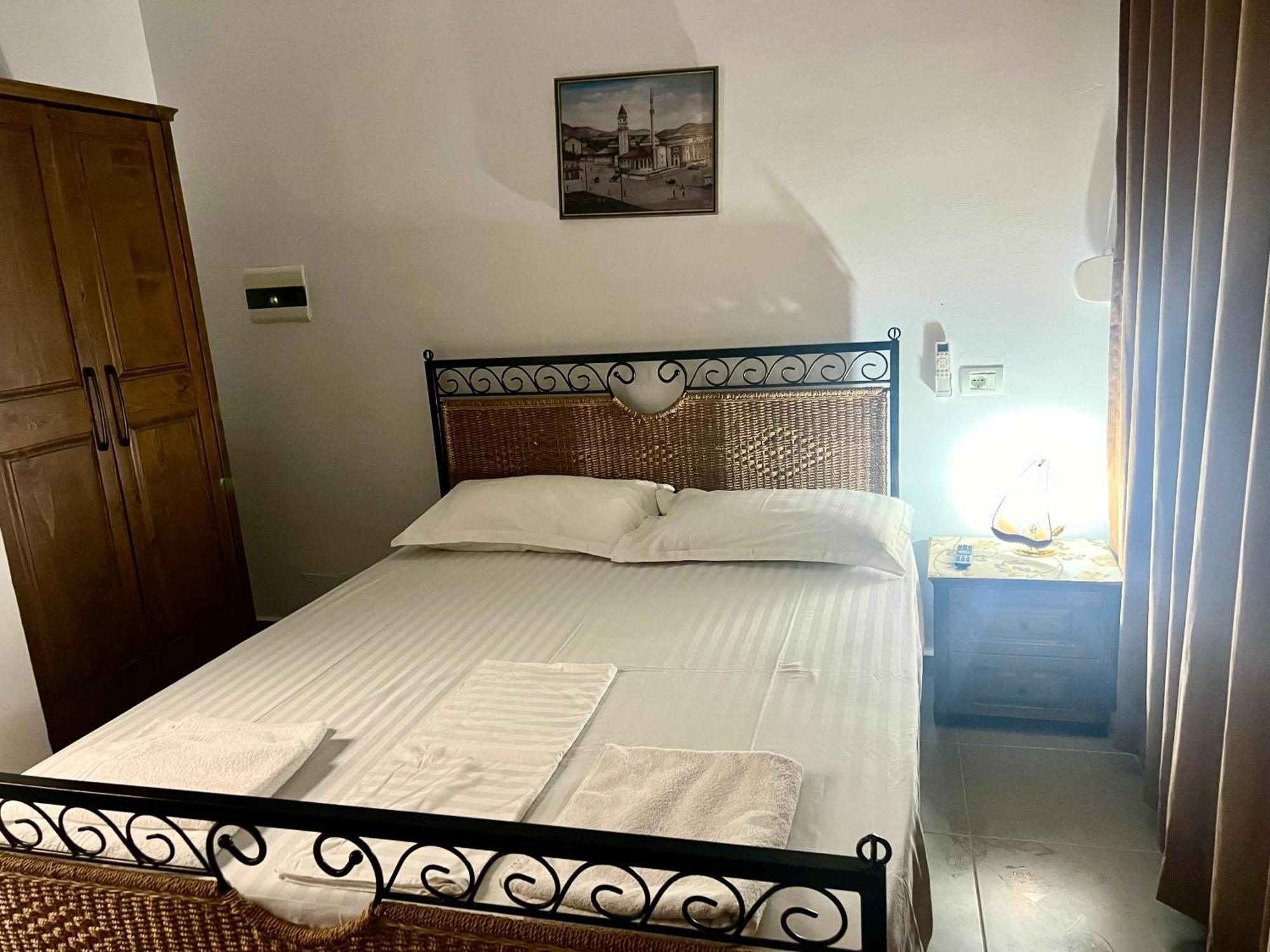 Jardin Miraculeux Hotel Himare Luaran gambar