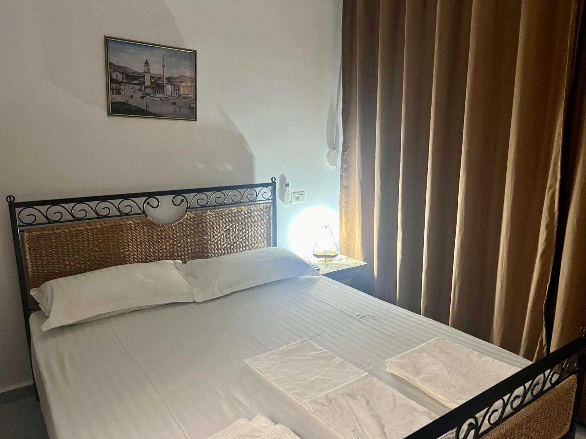 Jardin Miraculeux Hotel Himare Luaran gambar