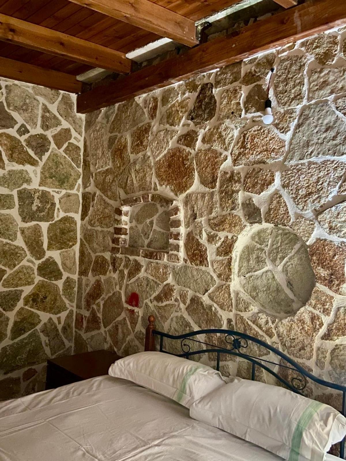 Jardin Miraculeux Hotel Himare Luaran gambar